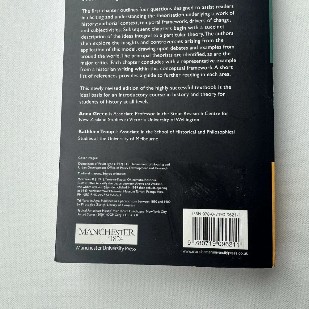 Anna Green Kathleen Troup The Houses of History (Paperback)